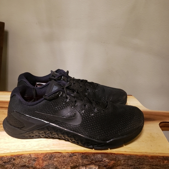Nike Metcon 4 Triple Black Cross Training Gym Shoes size 9 - Picture 1 of 11